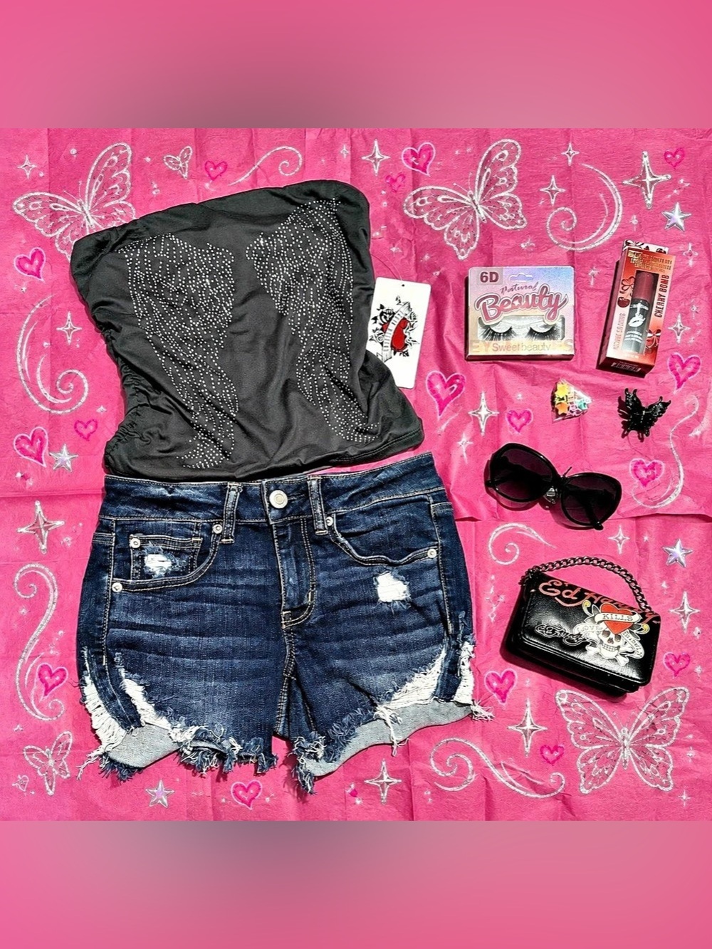 Y2K Outfit Bundle | Ed Hardy Bag, American Eagle Shorts & Wing Top